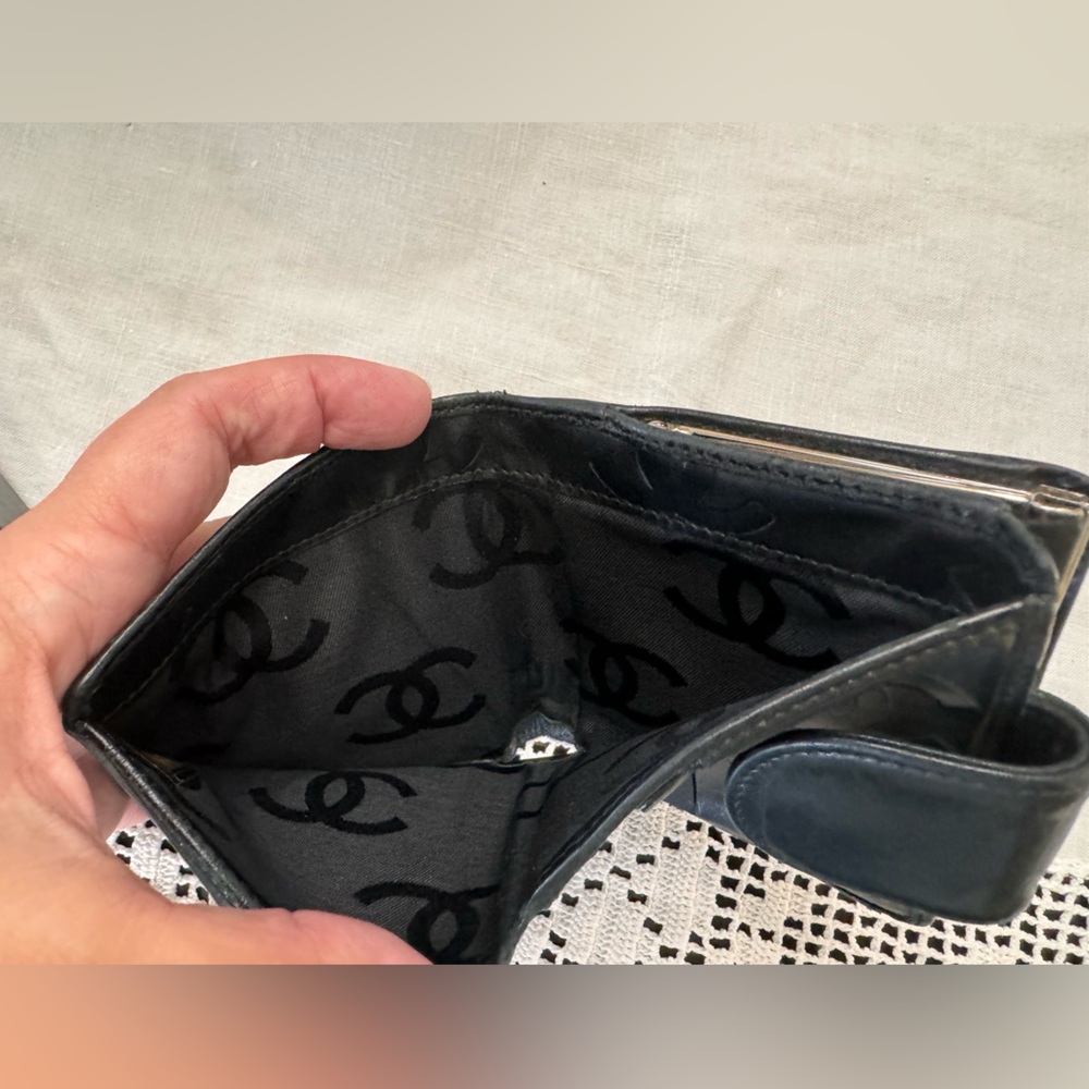 Chanel Calfskin Quilted Cambon Kisslock Wallet - Picture 6 of 9